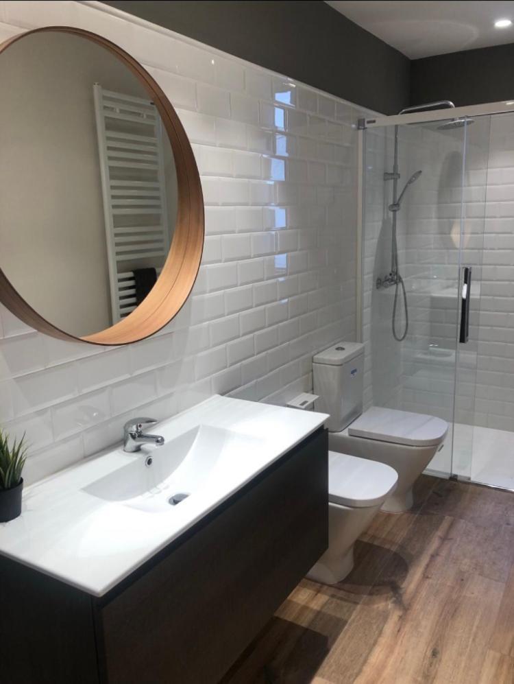 Hostal Sant Marti Puig-reig Luaran gambar